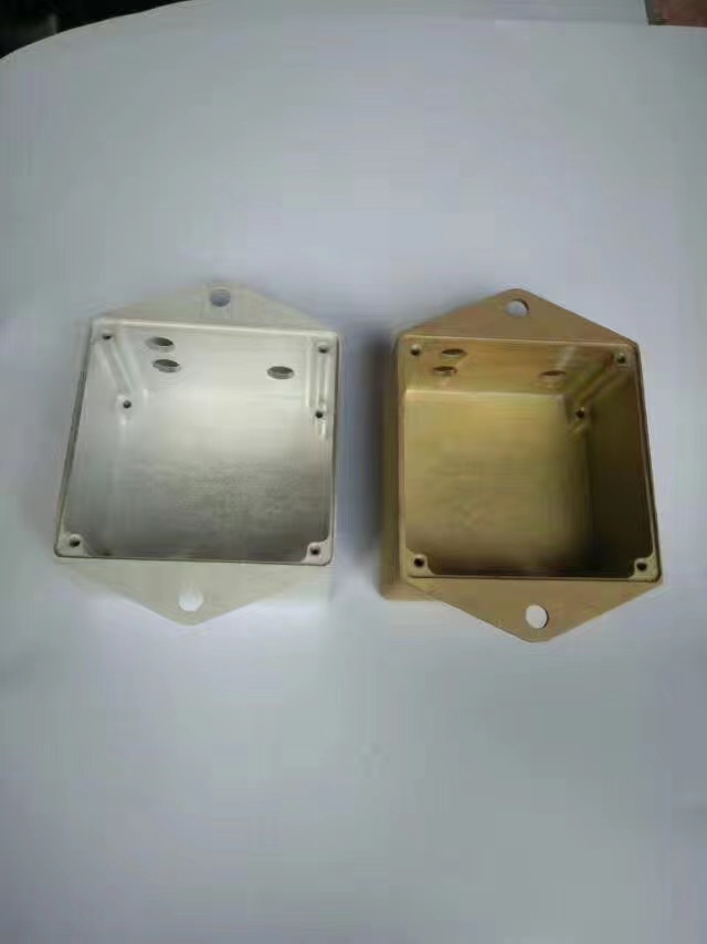 精密數(shù)控銑電源模塊外殼  數(shù)控銑電源模塊外殼廠家