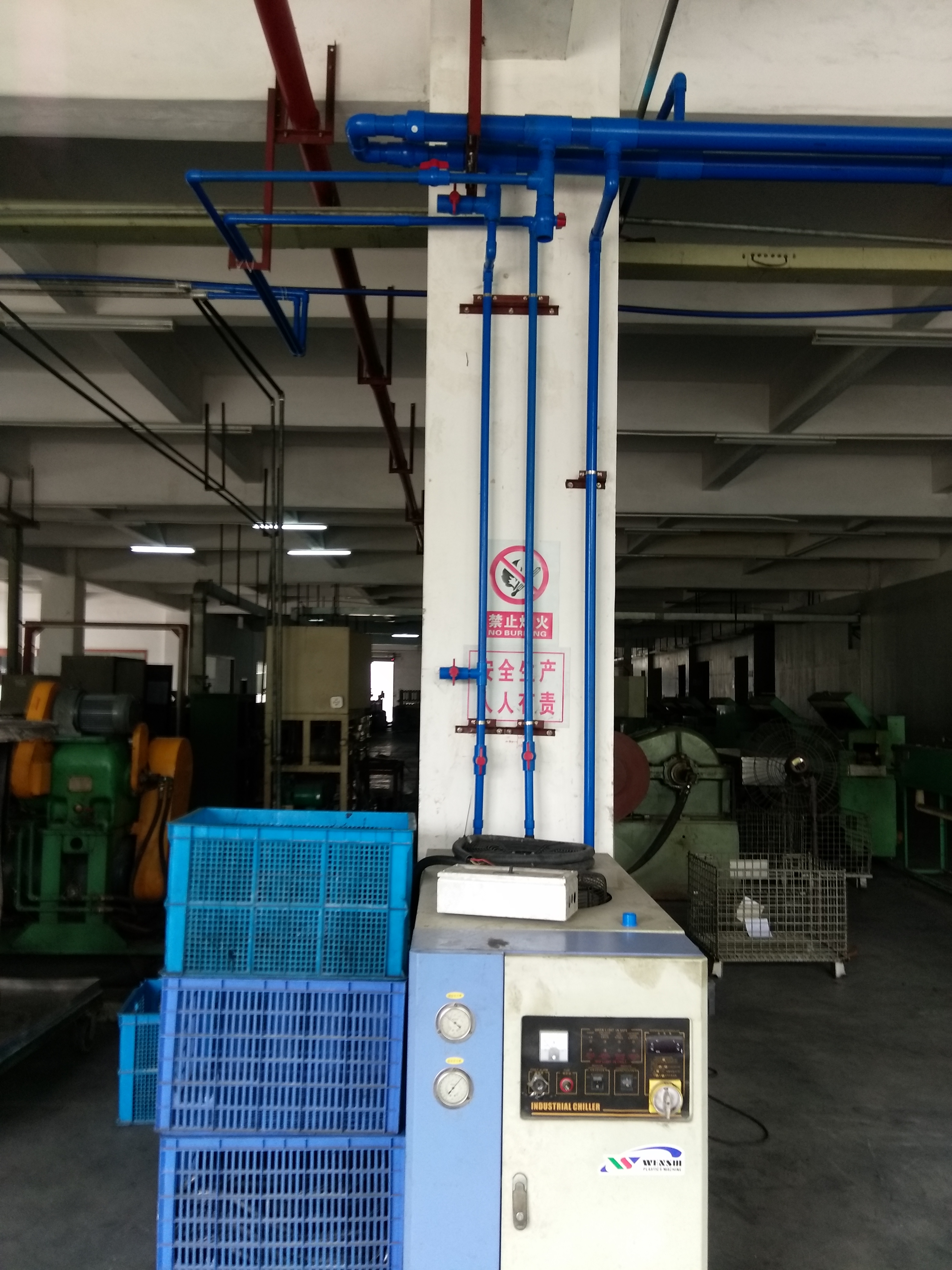 80噸注塑機(jī)冷卻塔廠價(jià)銷售 圓形冷卻塔U-PVC水管安裝 免費(fèi)上門管路規(guī)劃