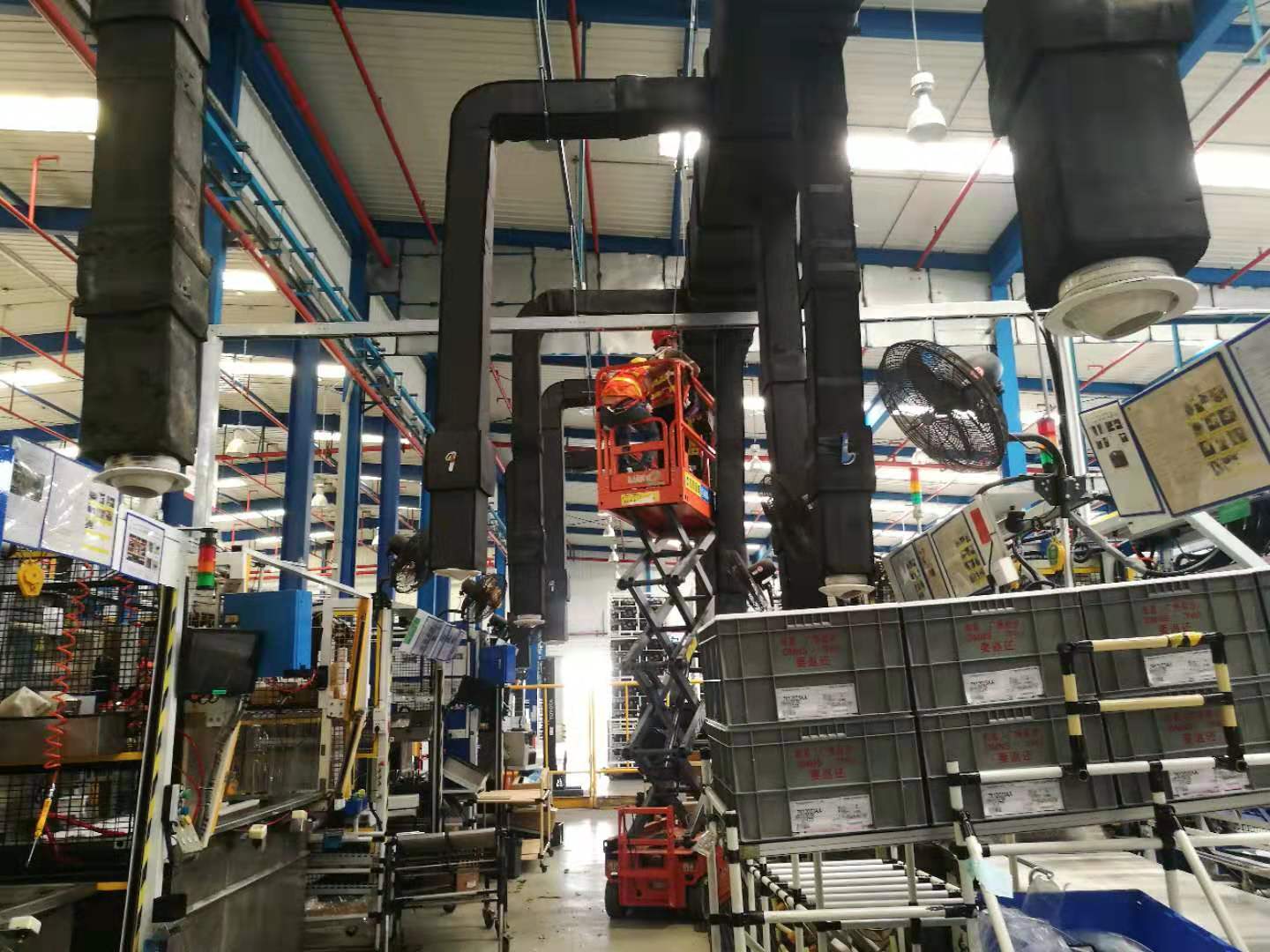 厂房空调风口改造 工厂空调风管风口移位 末端空调箱移位改造