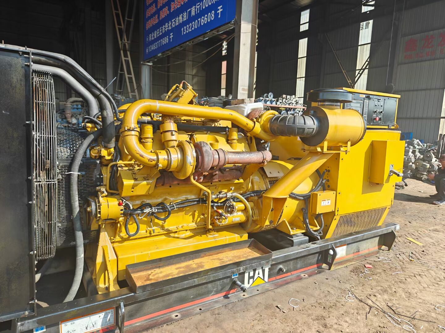 卡特720千瓦發(fā)電機(jī) 二手柴油發(fā)電機(jī)組推薦