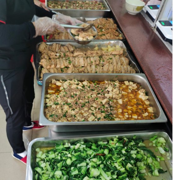 白云區(qū)食堂承包公司廣州吉第餐飲管理有限公司 白云區(qū)食堂承包公司廣州吉第餐飲管理有限公司承包工廠飯?zhí)冒自茀^(qū)