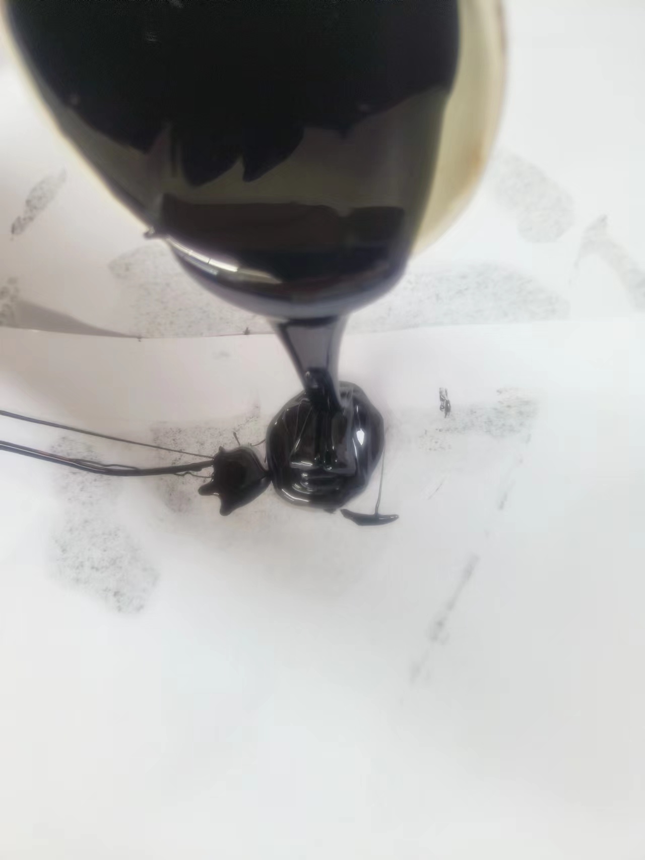 澤浩化工出售橡膠油，防水防水用油