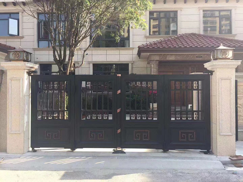 供應(yīng)云南鋁藝別墅門廠家 高端電動(dòng)別墅庭院門定做 歐式庭院鋁合金門報(bào)價(jià)
