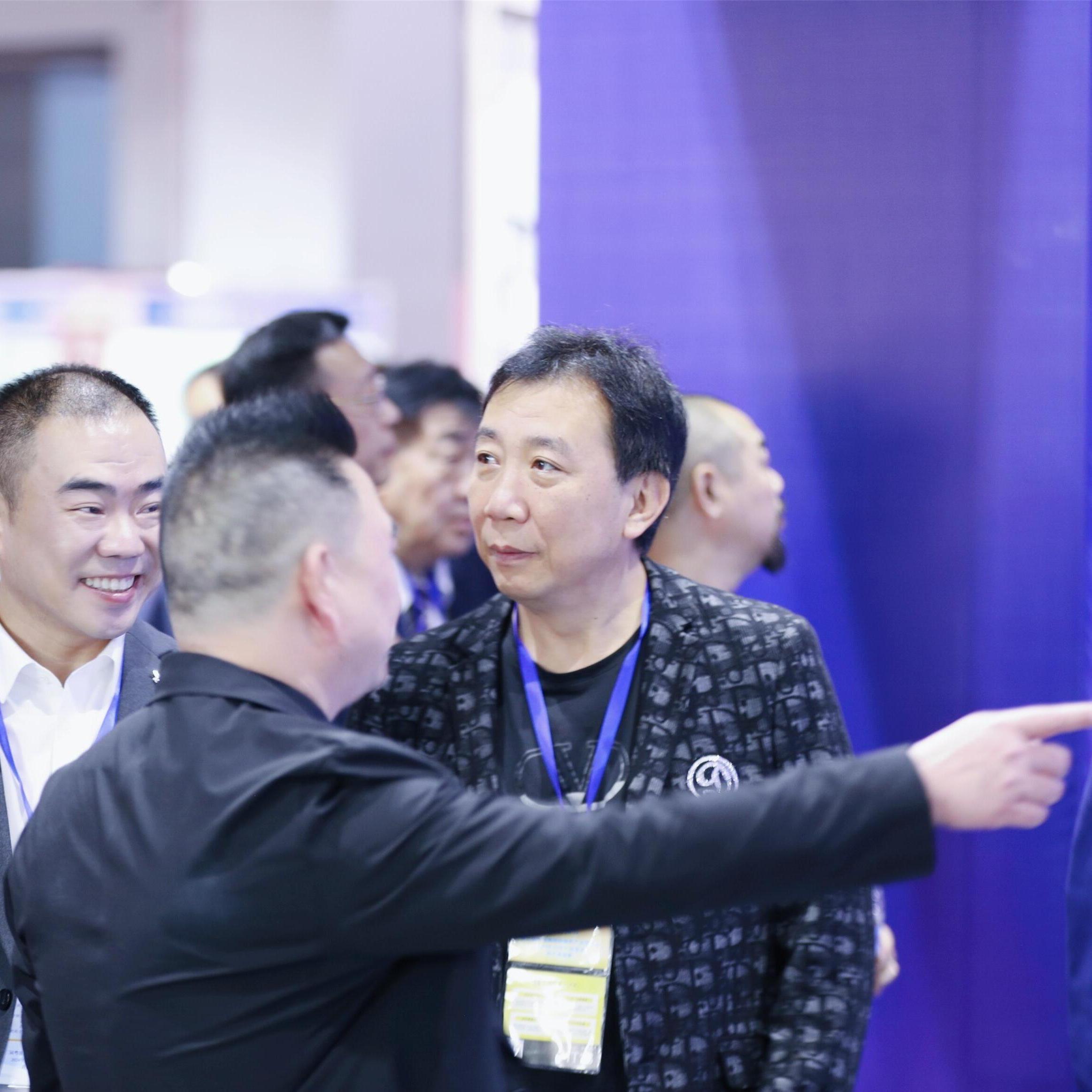 臺州會議直播活動跟拍 圖片直播攝影攝像師上門拍攝 照片直播