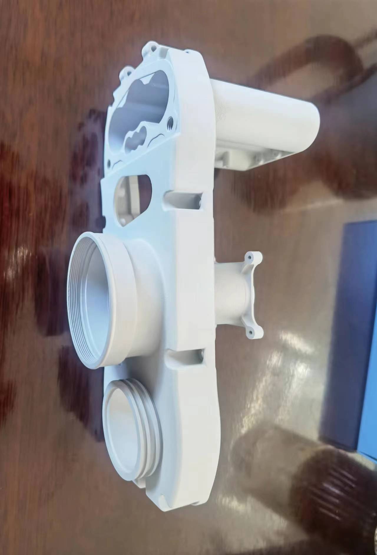 微弧氧化工藝 鎂合金本色微弧氧 化數(shù)碼相機(jī)表面處理加工 華源漆業(yè)