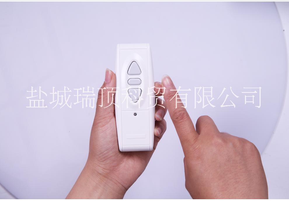 投影幕遙控器、直流電機正反轉(zhuǎn)遙控器