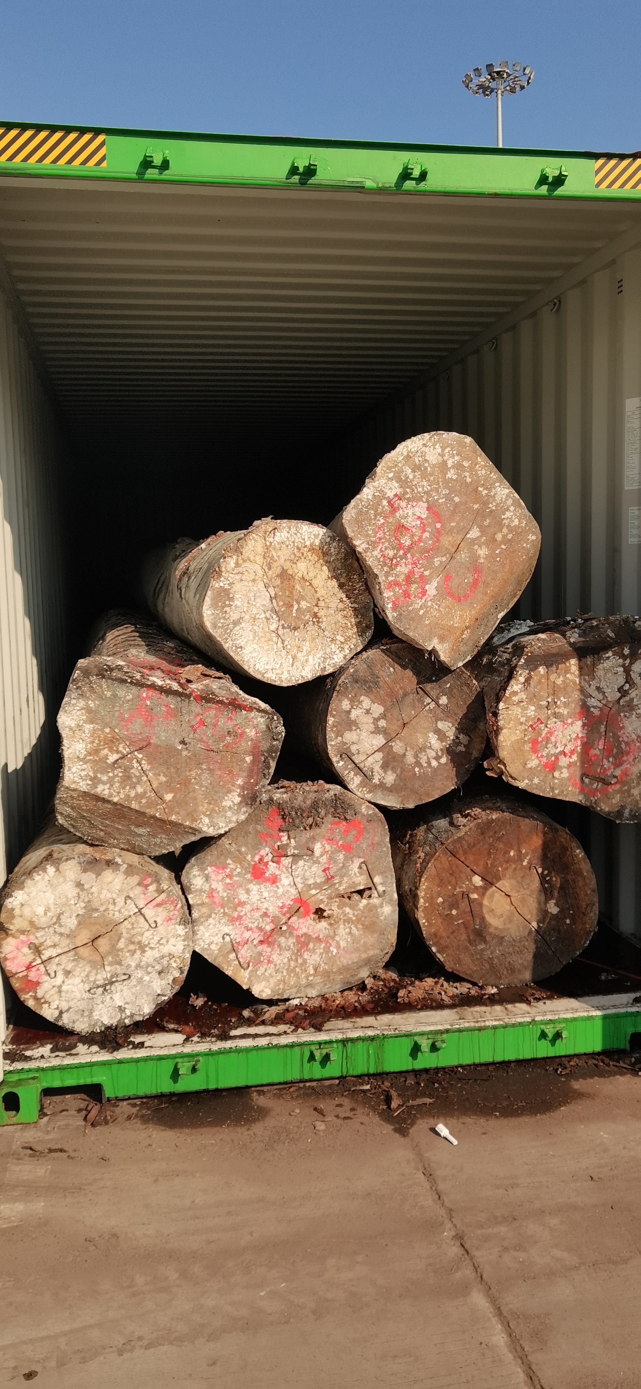 木材進口報關(guān)所需單證、清關(guān)流程 木材進口報關(guān)所需單證、清關(guān)流程及裝箱注意事項