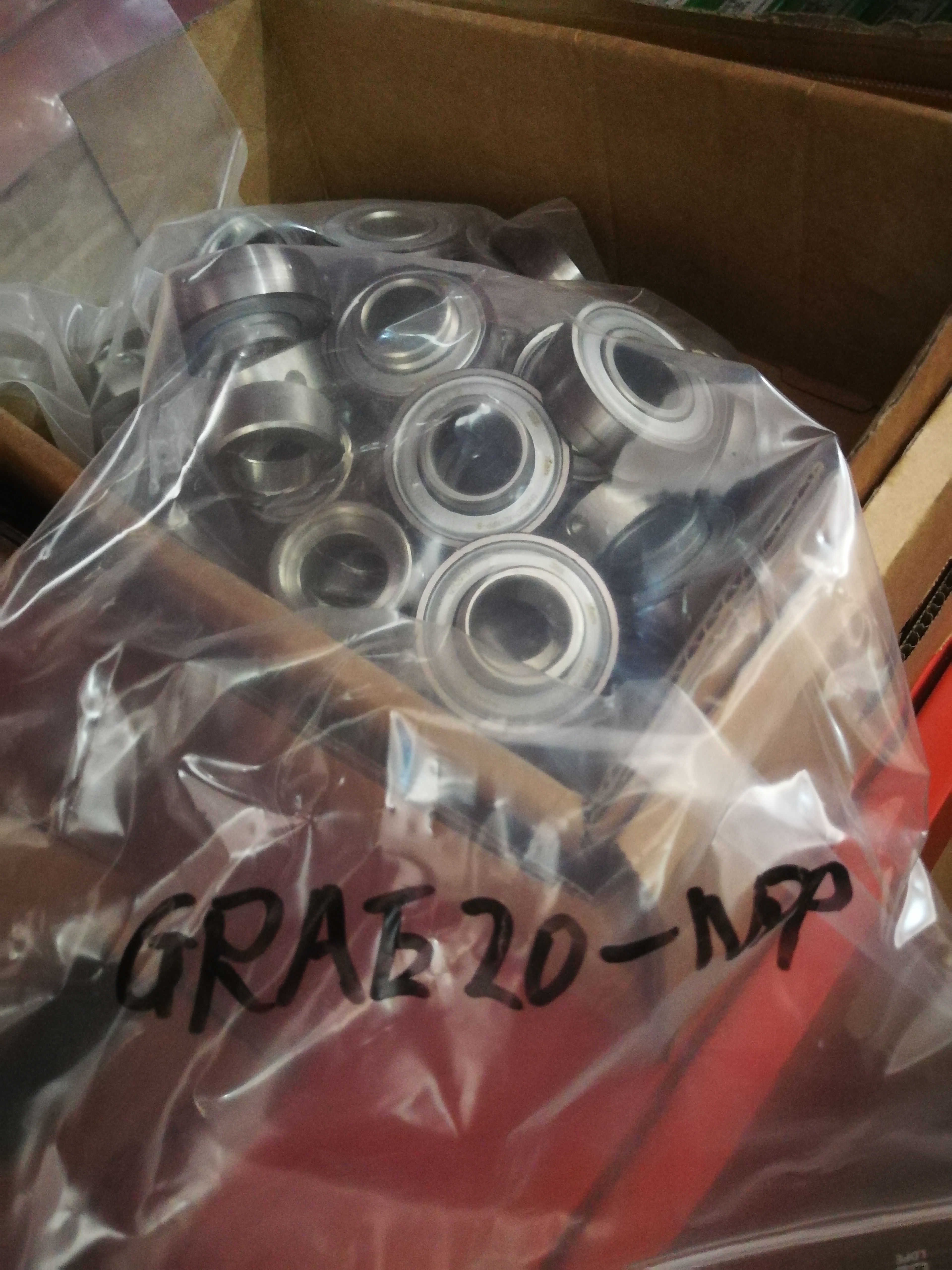 GRAE30-208-NPP-B-AH01軸承供貨商  GRAE30-208-NPP-B-AH01軸承哪家好