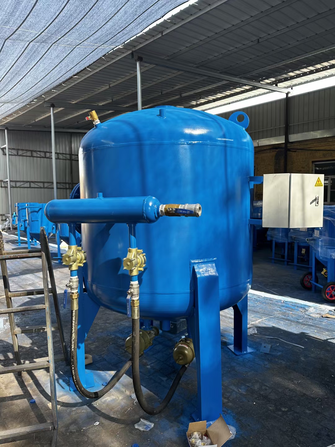 移動式噴砂機  箱式噴砂機  自動噴砂機  手動噴砂機  石英砂