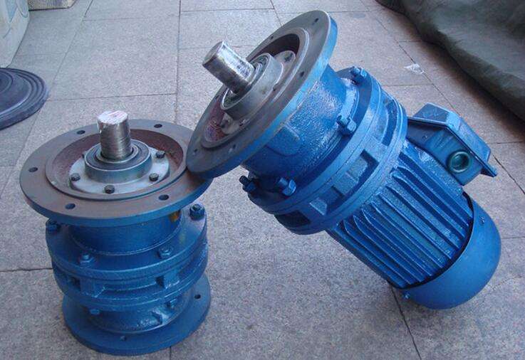 泰興減速機廠  BLY39-87擺線針輪減速機 批發(fā) 現(xiàn)貨 立式安裝