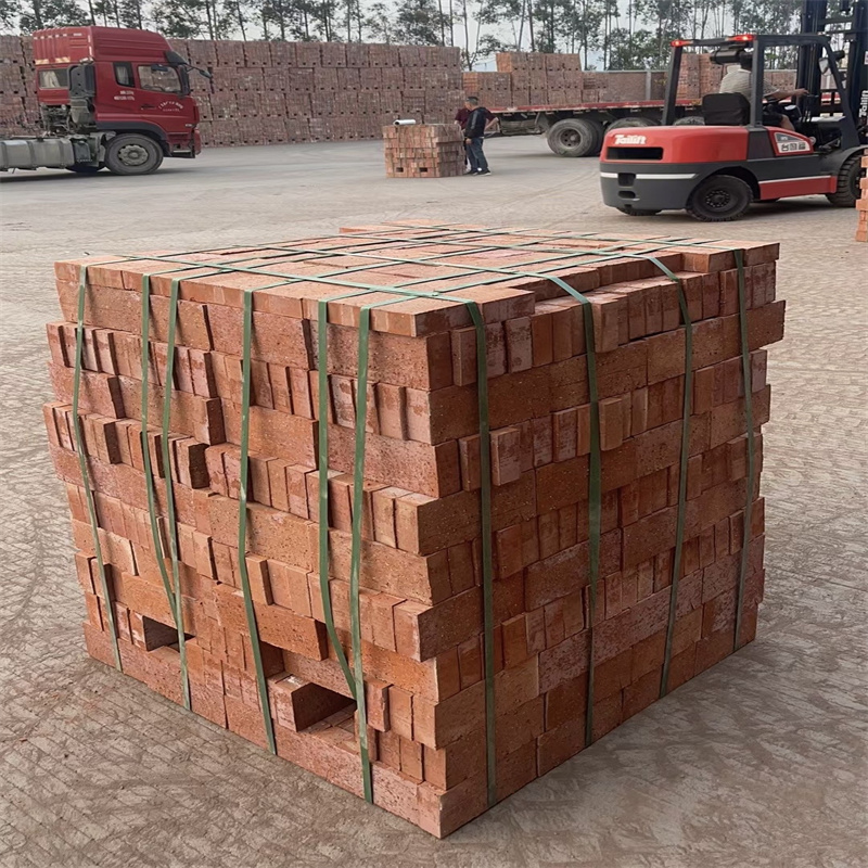 紅磚220*108*45批發(fā)商、紅磚燒結(jié)型建筑磚塊220*108*46mm