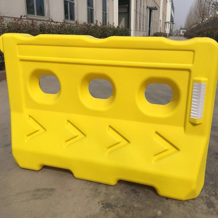 山東濟南供應道路施工防撞設施圍攔水馬價格-找哪家-定制-制造商