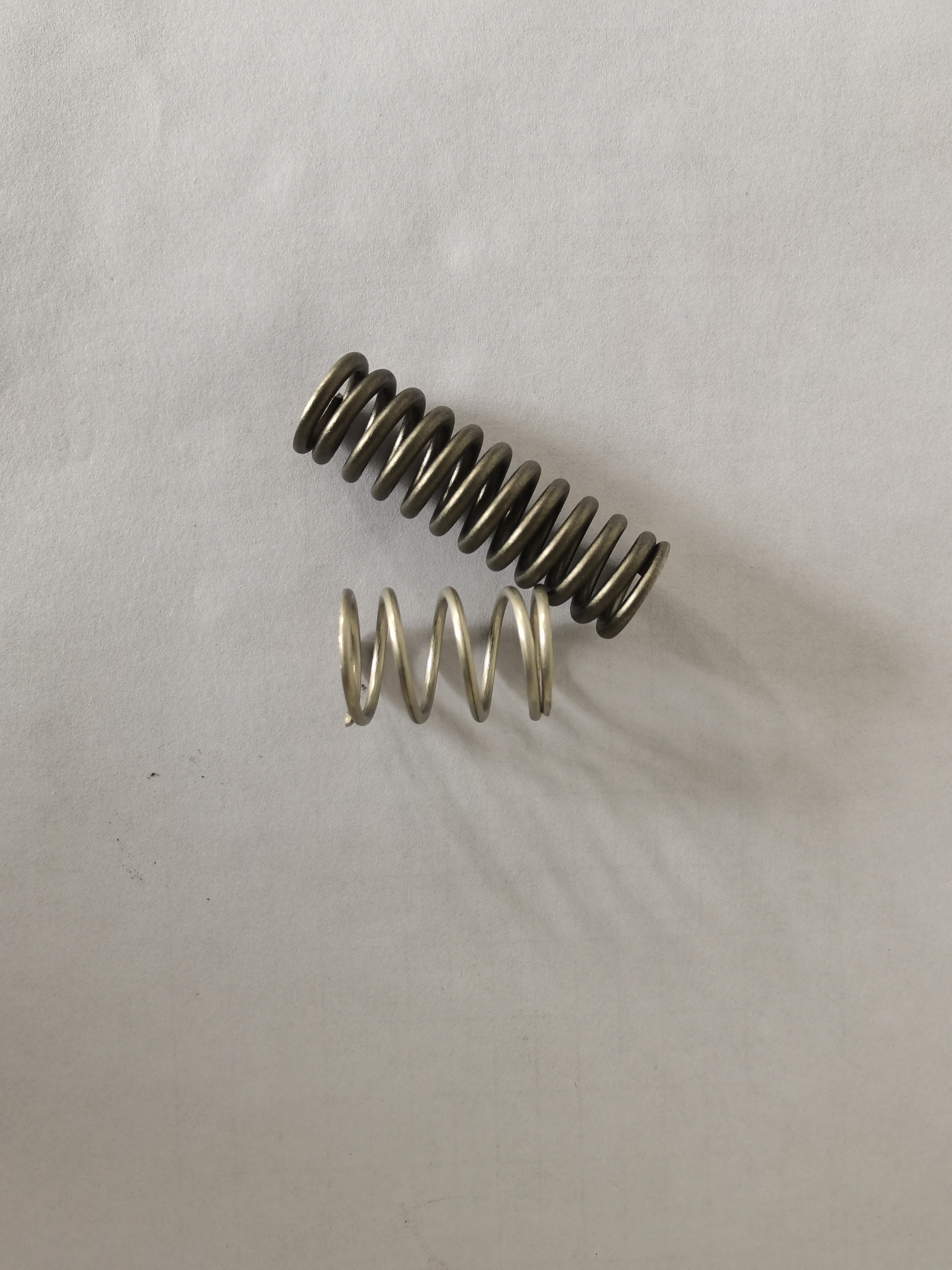 輝縣定制壓縮不變形彈簧廠家電話、批發(fā)熱線、廠家哪個(gè)好、批發(fā)市場(chǎng)【輝縣市永輝彈簧有限公司】