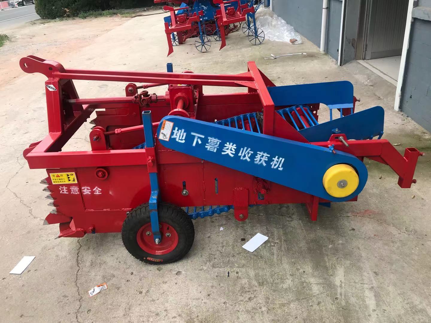 山東紅薯收獲機廠家 廠家直銷 廠家報價【昌邑市昌信智達農(nóng)業(yè)機械裝備部】