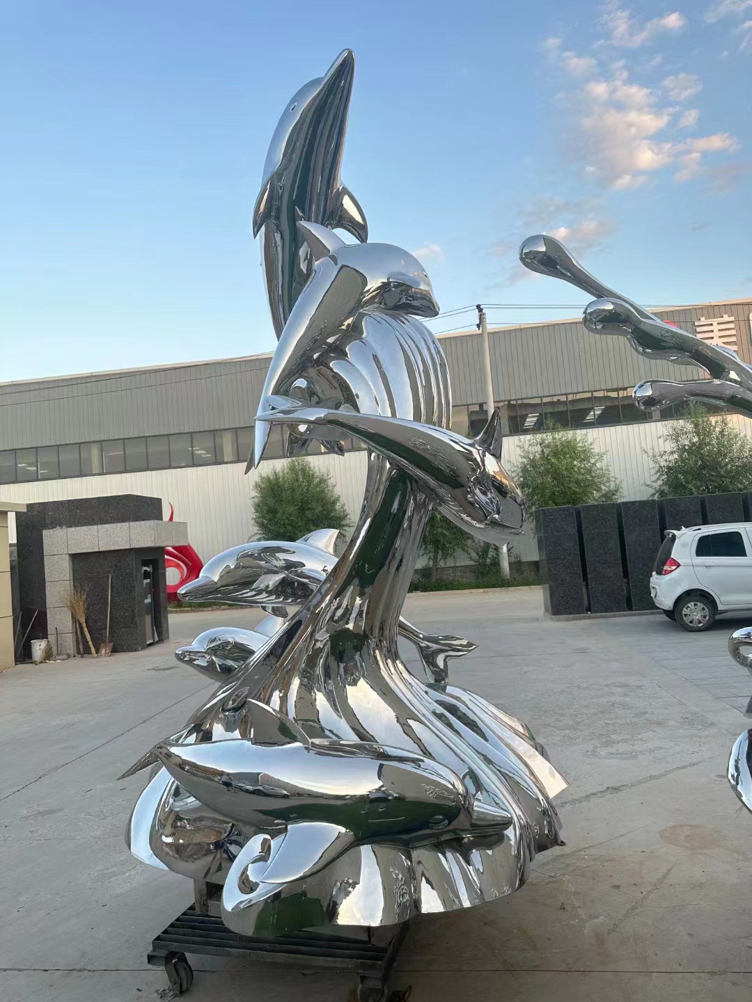 河北不銹鋼城市雕塑批發(fā)商-廠家價格-多少錢【曲陽縣通錦園林雕塑有限公司】