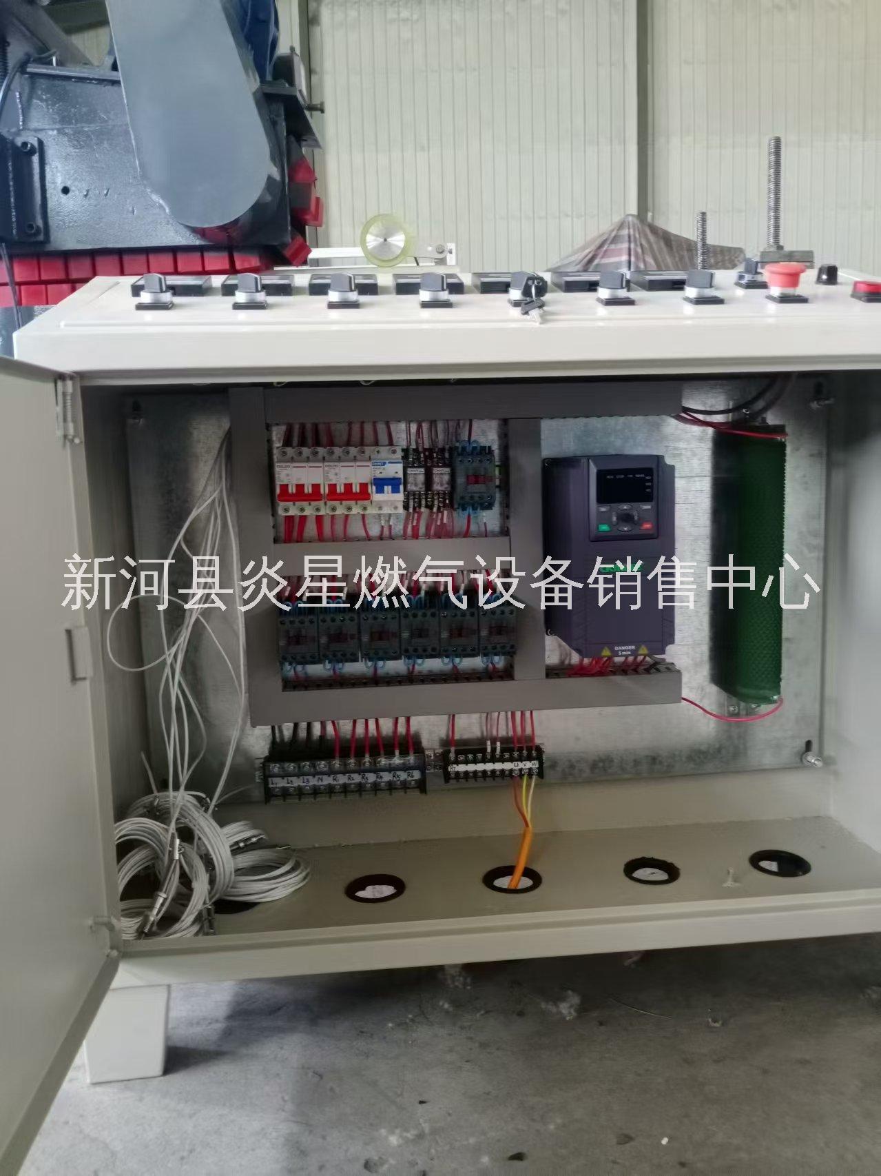 河北省棗強(qiáng) 玻璃鋼拉擠模具/玻璃鋼拉擠模具臺/玻璃鋼拉擠加熱板/玻璃鋼拉擠控制器/玻璃鋼設(shè)備