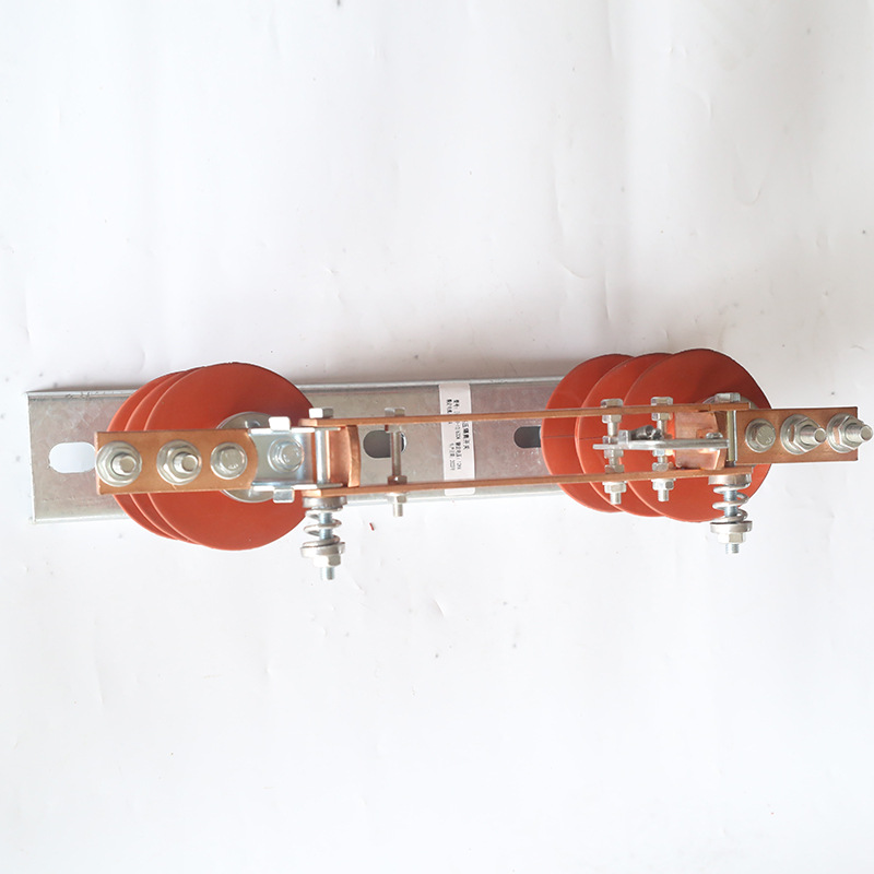 高壓隔離開關    復合高壓硅膠隔離刀閘  立開式硅橡膠開關    河北新旺電力器材有限公司