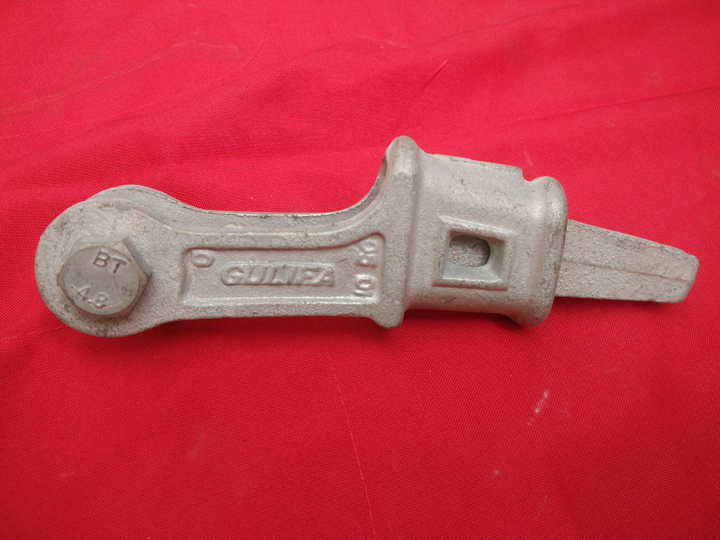 河北電力金具廠家，批發(fā)，報價【澳興電力器材有限公司】   聯(lián)結金具楔形線夾