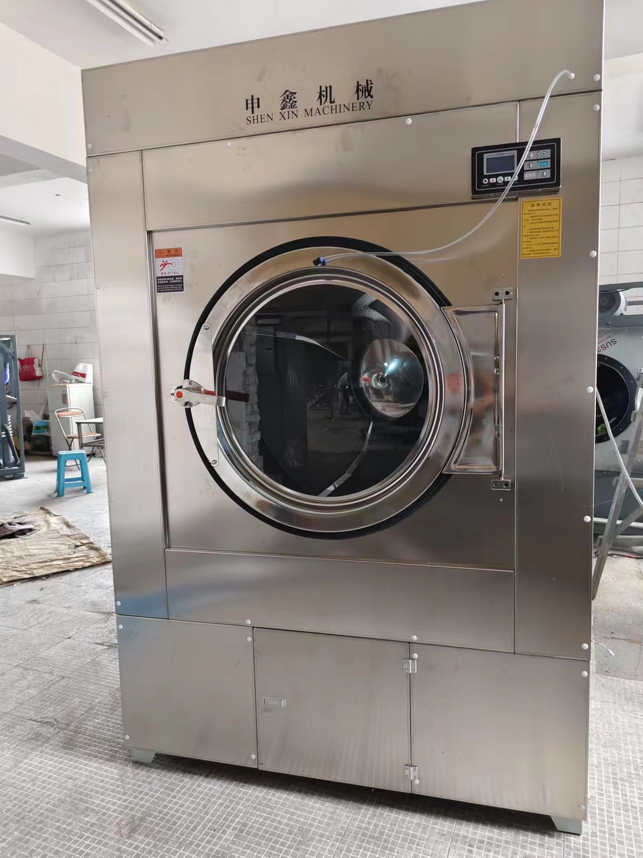 醫(yī)用拖鞋清洗消毒烘干一體機(jī)出售_生產(chǎn)廠家_多少錢_聯(lián)系電話