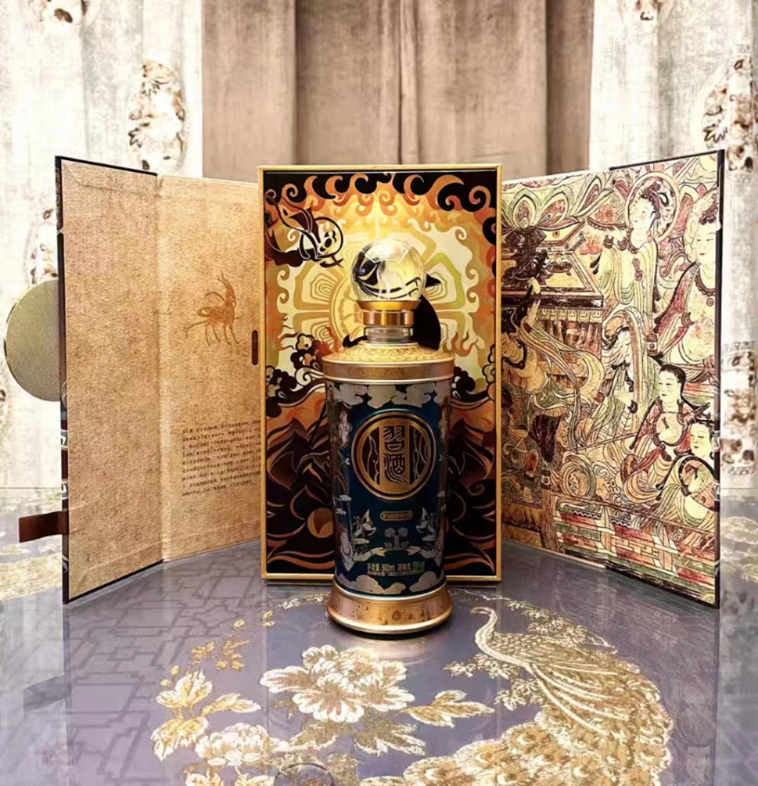 廣州創(chuàng)意酒瓶金屬擺件定制 工藝品飾品個性鋅合金擺件家用