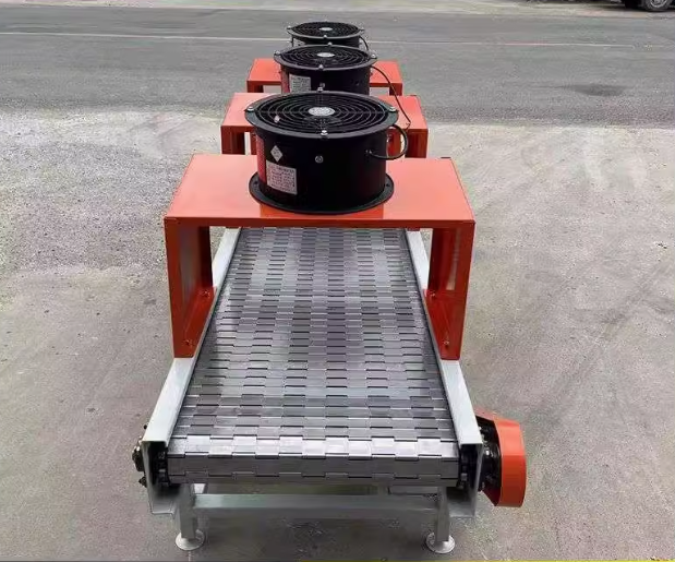 廣東風(fēng)冷鏈板輸送機(jī)批發(fā) 定做 廠家電話【清遠(yuǎn)市柏彥自動化設(shè)備有限公司】