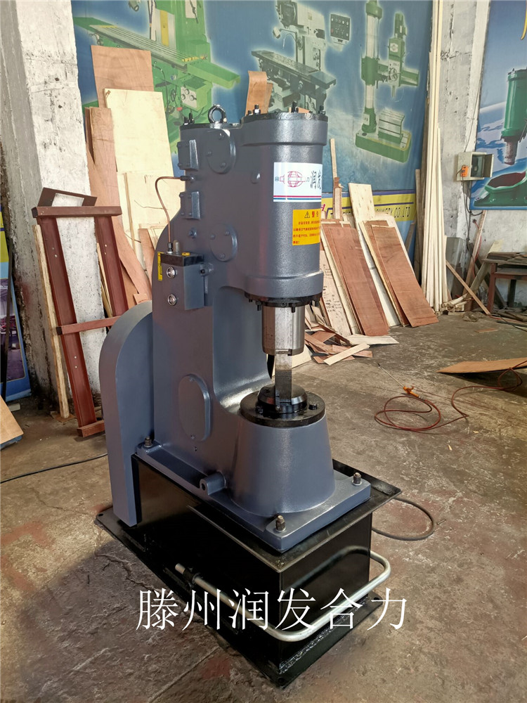 C41-25DB空氣錘 25公斤一體機(jī)空氣錘 免安裝 單相電也可以