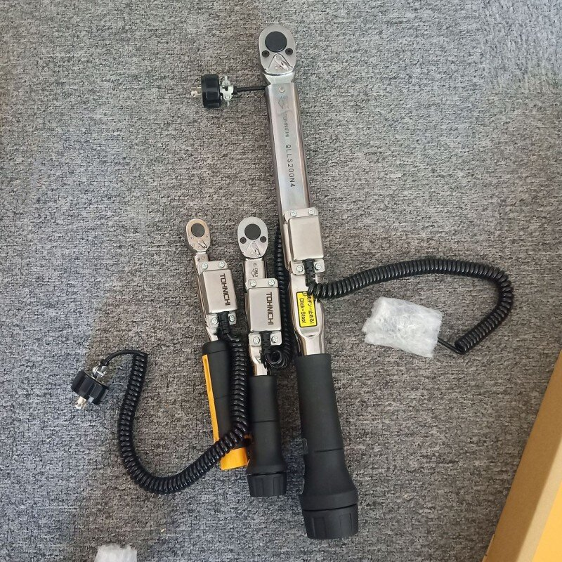 蘇州供應(yīng)日本東日帶線扭力扳手CLLS25N5X10D扭矩扳手TOHNICHI防止遺漏扳手