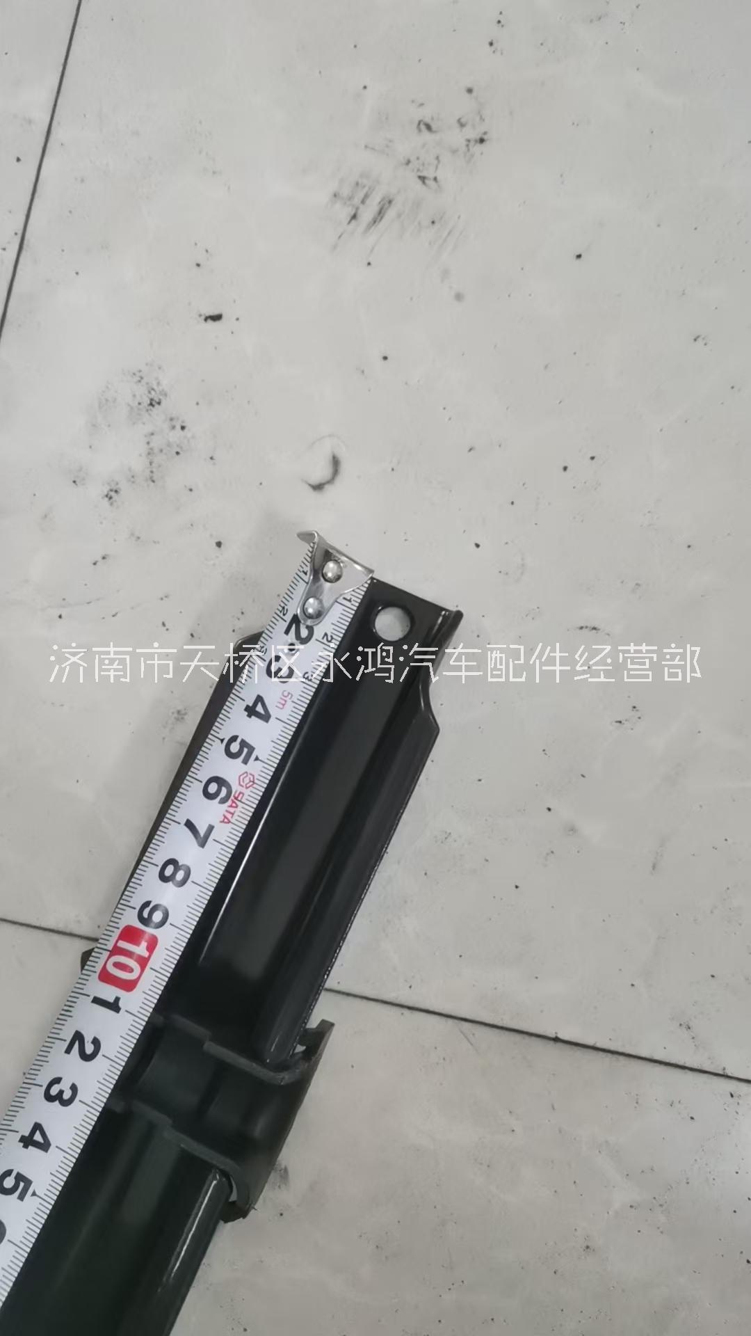 陜汽DZ97189761040新型U型隔板/電瓶固定支架