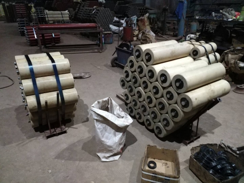 尼龍平行緩沖托輥廠家報價-批發(fā)-銷售-價錢-供應商【泰安博晟礦山機械有限公司】