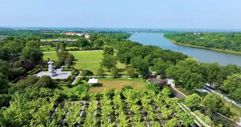 武漢流芳陵園費(fèi)用，武漢流芳陵園電話(huà)，武漢流芳陵園怎么樣，武漢流芳陵園地址